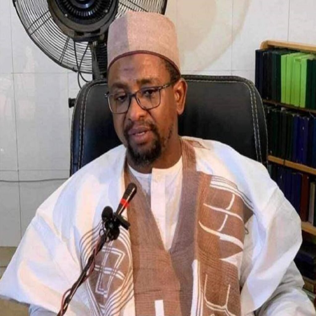 Tafsir: Dr. ABDALLAH Usman GADON KAYA